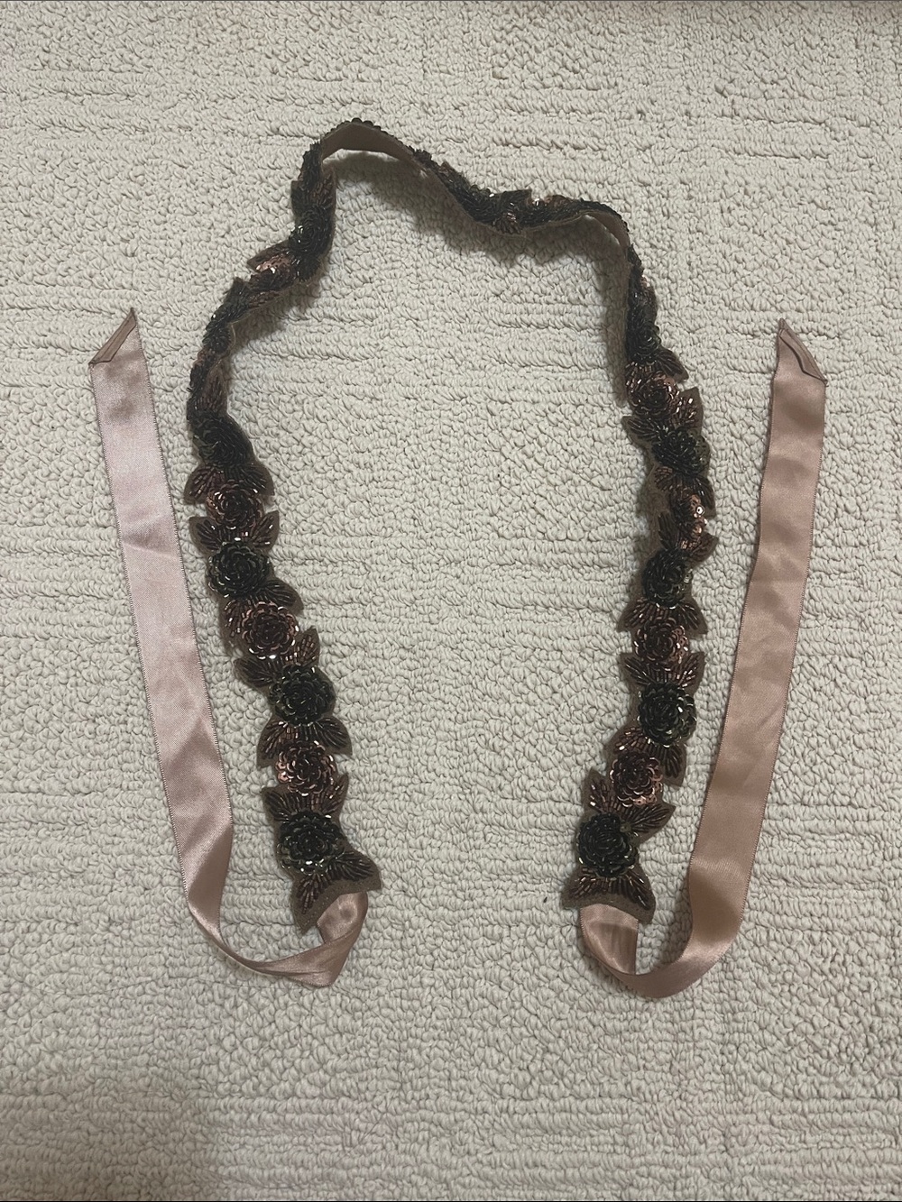Fabric belt with gems excellent condition